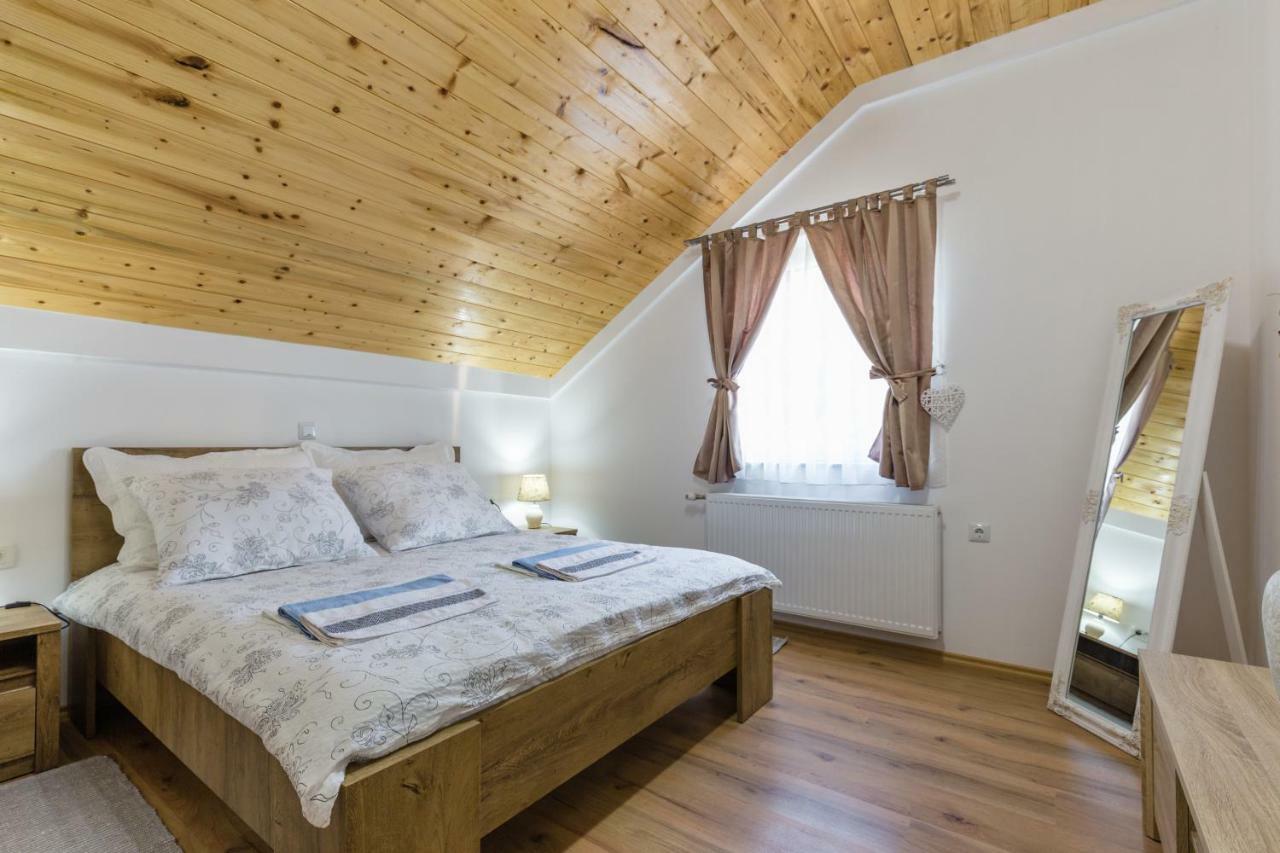 Studio Apartments Eagle Rakovica Εξωτερικό φωτογραφία